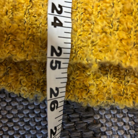 Like NEW! PROMESA Honey Popcorn knit Sweater - L - Picture 6 of 6